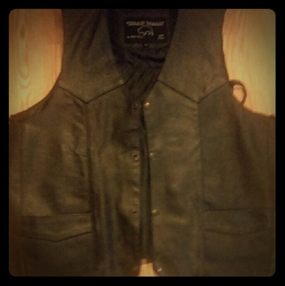 All leather/lined vest